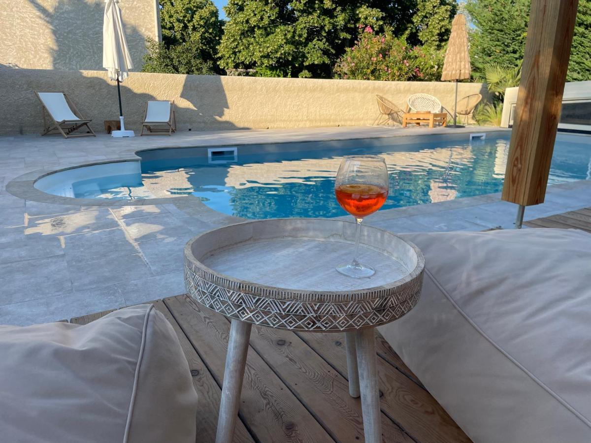 Sous Les Etoiles En Provence, Gite Les Bambous Lurs Buitenkant foto